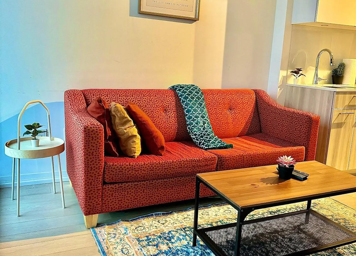 Apartment Elegant Condo Near Eaton Centre Mall Toronto